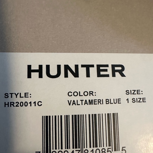 Hunter Valtameri Blue Stripe Ribbed Logo Beanie - Picture 10 of 11